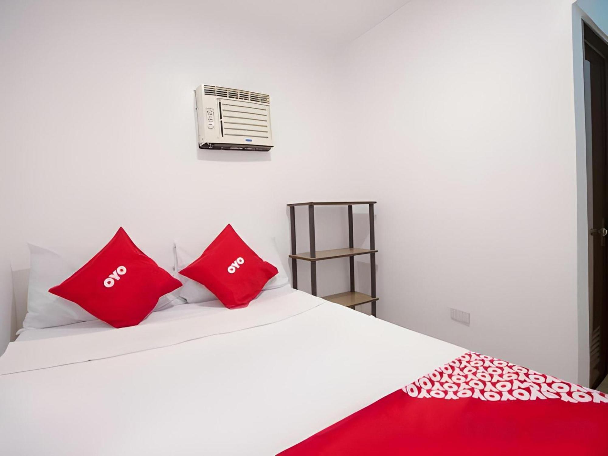 Oyo 588 Sunrock Resort Антиполо Экстерьер фото