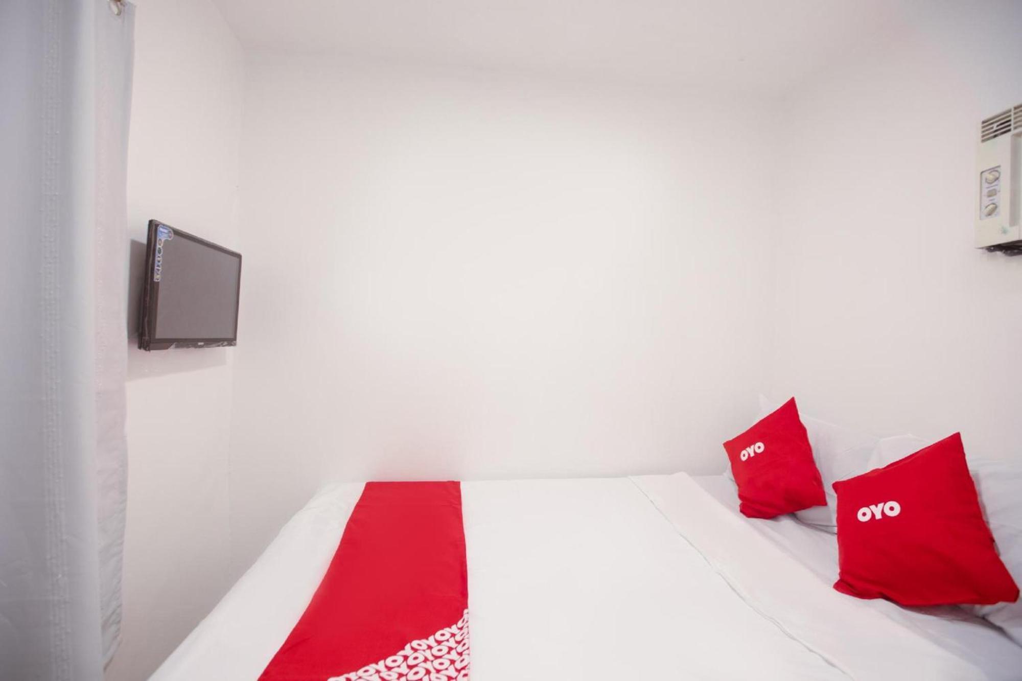 Oyo 588 Sunrock Resort Антиполо Экстерьер фото