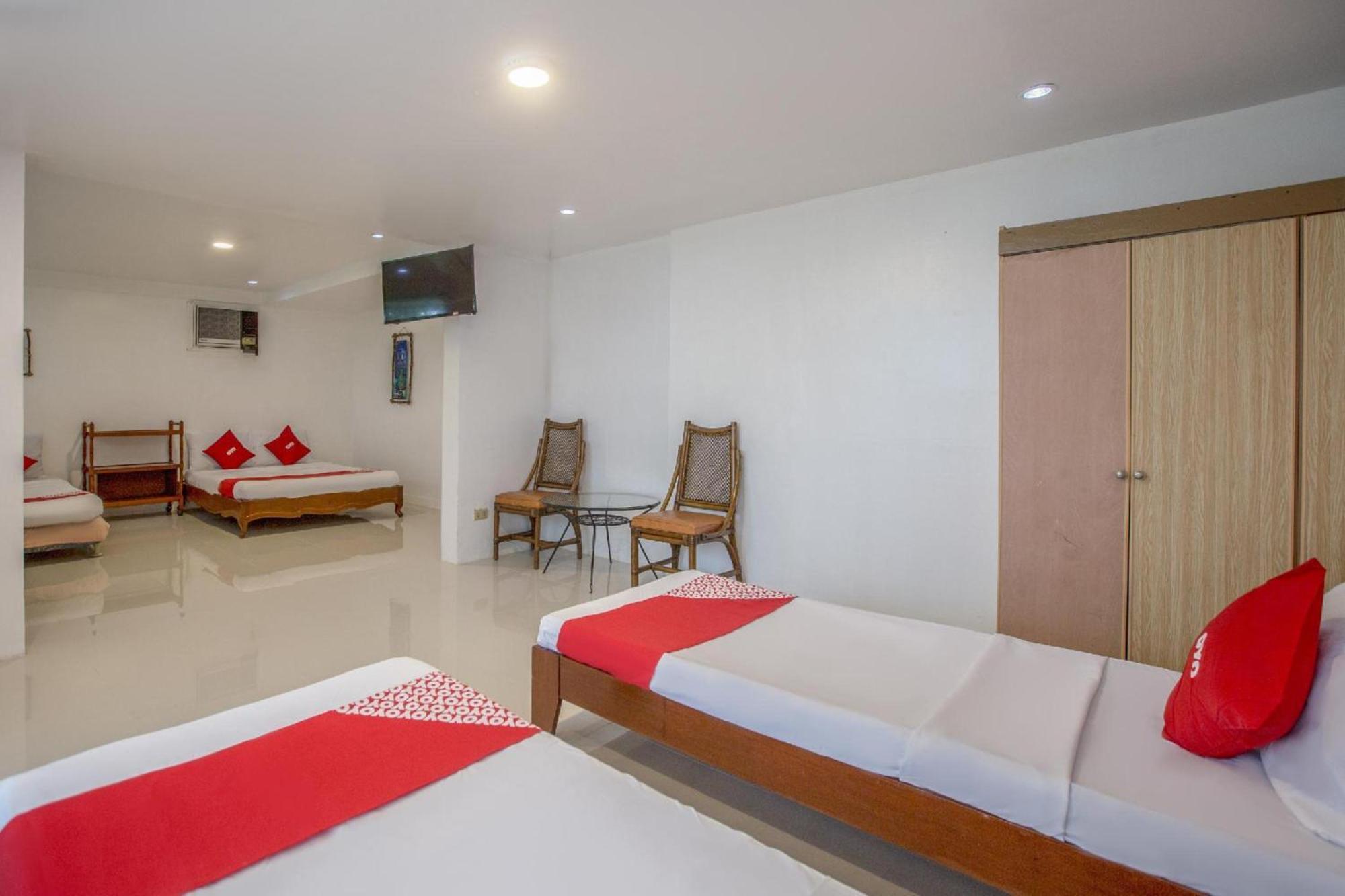 Oyo 588 Sunrock Resort Антиполо Экстерьер фото